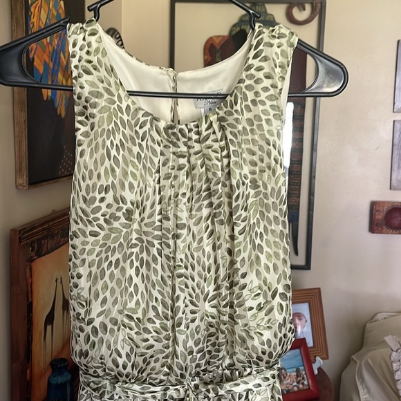 Alexa B Nites | Dresses | Alexa B Nites Green Leaf Long Dress Size 8 |  Poshmark